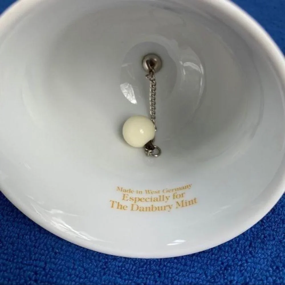 The‎ Danbury Mint Songbirds of America Collectible Bells  Set of 3